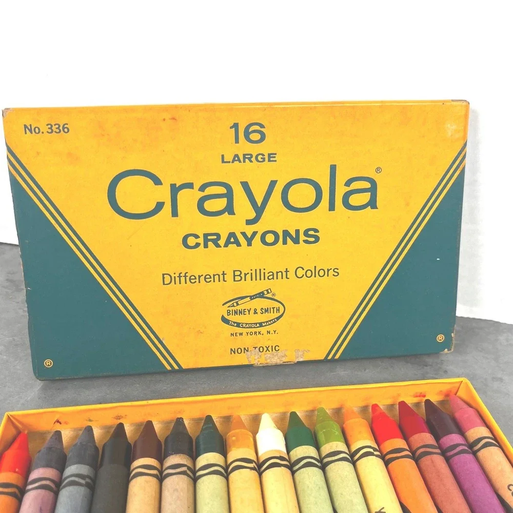 VTG 1940s-50s Crayola 16 Large Crayons No 336 Binney & Smith Different Brilliant
